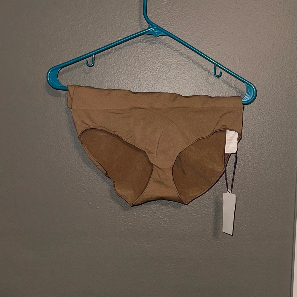 Yitty nude shapewear